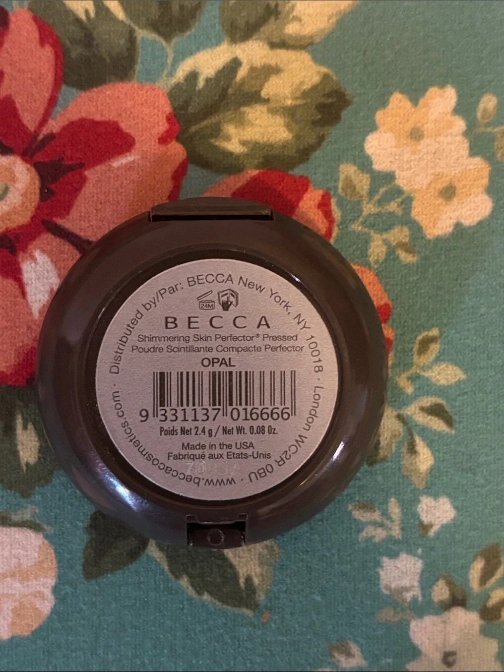 BECCA Opal Highlighter, Mini Size